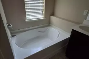 566 Jody Pl, Lilburn, GA 30047 - Photo 20