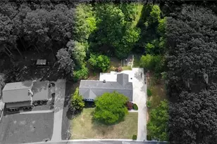 3122 Chaparral Pl, Lithonia, GA 30038 - Photo 2