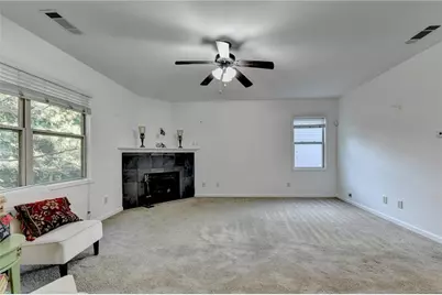 560 Collingsworth Lane, Lawrenceville, GA 30043 - Photo 26