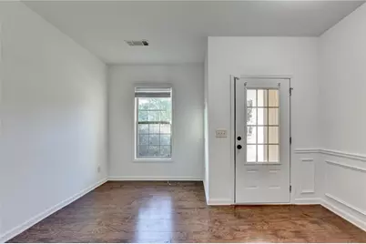 560 Collingsworth Lane, Lawrenceville, GA 30043 - Photo 6