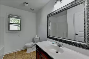 560 Collingsworth Ln, Lawrenceville, GA 30043 - Photo 60