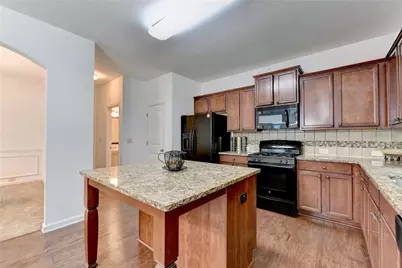 560 Collingsworth Lane, Lawrenceville, GA 30043 - Photo 16