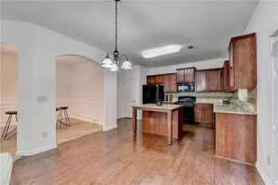560 Collingsworth Ln, Lawrenceville, GA 30043 - Photo 24