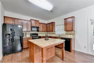 560 Collingsworth Lane, Lawrenceville, GA 30043 - Photo 14