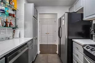 3475 Oak Valley Rd, Atlanta, GA 30326 - Photo 20