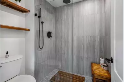 3475 Oak Valley Road #1630, Atlanta, GA 30326 - Photo 34