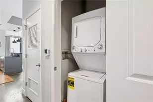 44 Peachtree Pl NW, Atlanta, GA 30309 - Photo 18