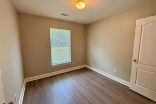 2595 Elliott St, Atlanta, GA 30318 - Photo 14