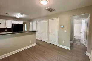2595 Elliott St, Atlanta, GA 30318 - Photo 8