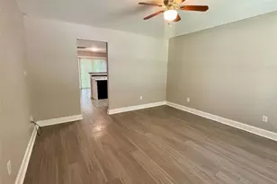 2595 Elliott St, Atlanta, GA 30318 - Photo 6
