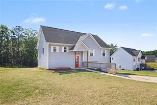 129 Grizzly Trail, Carrollton, GA 30117 - Photo 2