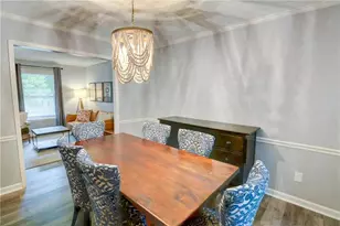 140 Ansley Ct, Roswell, GA 30076 - Photo 8