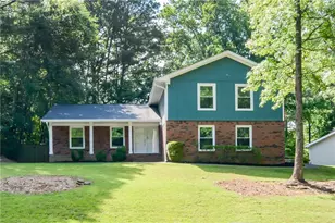 140 Ansley Ct, Roswell, GA 30076 - Photo 2
