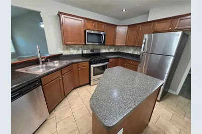 1075 To Lani Dr, Stone Mountain, GA 30083 - Photo 20