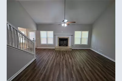 1075 To Lani Dr, Stone Mountain, GA 30083 - Photo 4