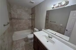 1075 To Lani Dr, Stone Mountain, GA 30083 - Photo 24