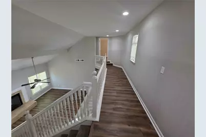 1075 To Lani Dr, Stone Mountain, GA 30083 - Photo 2