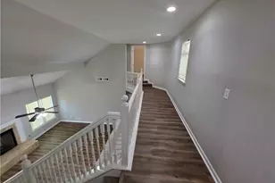 1075 To Lani Dr, Stone Mountain, GA 30083 - Photo 2