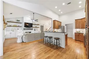 6910 Hampton Creek Dr, Cumming, GA 30041 - Photo 2