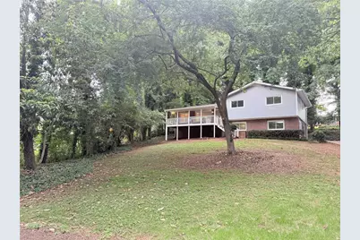 5641 Stone Court, Stone Mountain, GA 30087 - Photo 4