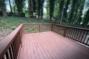 5641 Stone Ct, Stone Mountain, GA 30087 - Photo 16