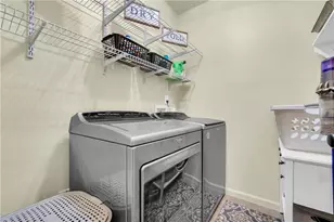 5724 Newberry Point Dr, Flowery Branch, GA 30542 - Photo 22