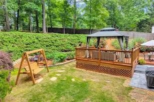 5724 Newberry Point Dr, Flowery Branch, GA 30542 - Photo 44