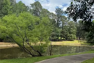 2648 Tribble Mill Rd, Lawrenceville, GA 30045 - Photo 2