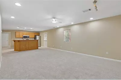 6020 Riveroak Terrace, Atlanta, GA 30349 - Photo 32