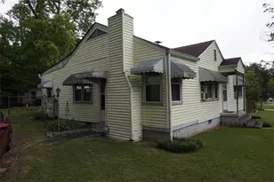 829 Warren Dr, Forest Park, GA 30297 - Photo 2