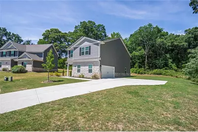 653 Meadows Farm Way, Monroe, GA 30655 - Photo 2