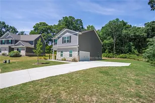 653 Meadows Farm Wy, Monroe, GA 30655 - Photo 2