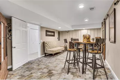 705 Glengary Way NE, Atlanta, GA 30342 - Photo 34