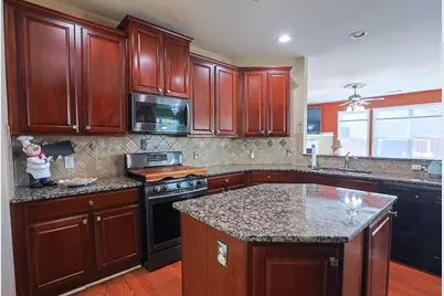 300 Hampton Place, Canton, GA 30115 - Photo 16