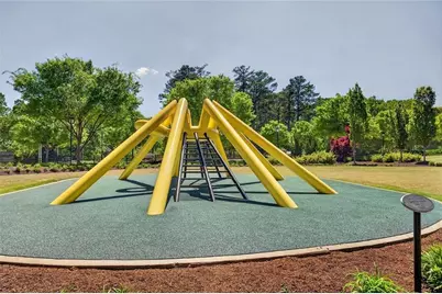6875 Castleton Drive, Atlanta, GA 30328 - Photo 64