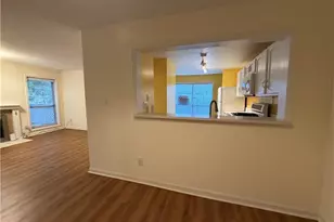 1305 Weatherstone Way NE, Atlanta, GA 30324 - Photo 6