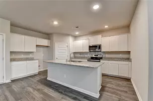 68 Mead Ct, Hoschton, GA 30548 - Photo 8