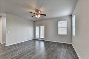 68 Mead Ct, Hoschton, GA 30548 - Photo 6
