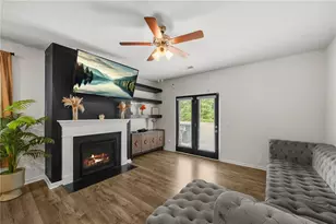 850 Bentley Dr, Fairburn, GA 30213 - Photo 10