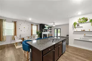 850 Bentley Dr, Fairburn, GA 30213 - Photo 8