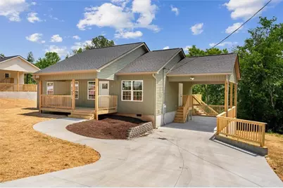 123 Azalea Street SW, Calhoun, GA 30701 - Photo 2