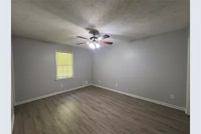 141 Summit View Dr, McDonough, GA 30253 - Photo 8