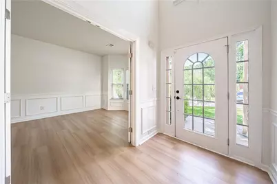 715 Moonlight Way, Suwanee, GA 30024 - Photo 4