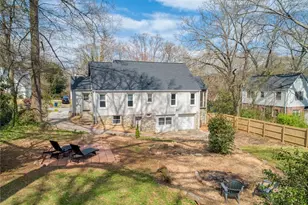 444 Shannon Dr SW, Atlanta, GA 30310 - Photo 6