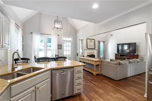 4635 Hardwick Ct, Suwanee, GA 30024 - Photo 12