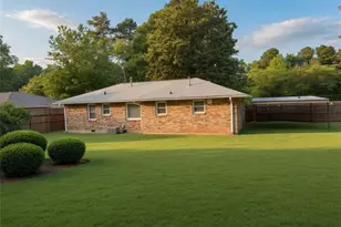1189 Rock Cut Rd, Forest Park, GA 30297 - Photo 22