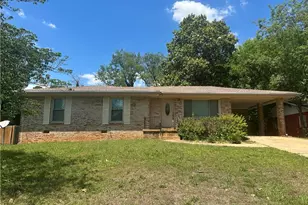 967 Pine Roc Dr, Stone Mountain, GA 30083 - Photo 1