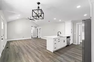 135 Azalea St SW, Calhoun, GA 30701 - Photo 14