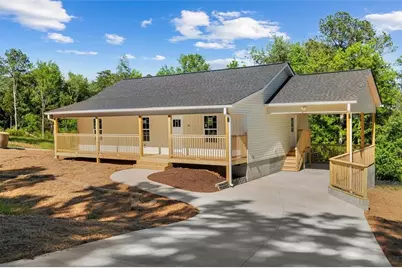 135 Azalea Street SW, Calhoun, GA 30701 - Photo 1