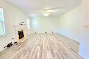1140 Foxcroft Dr, Morrow, GA 30260 - Photo 14
